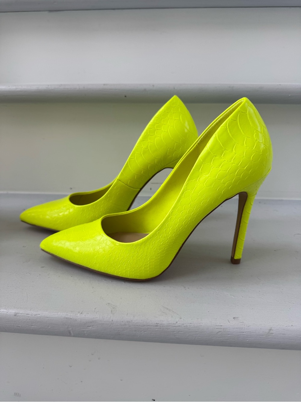 Neon Yellow Pointed-Toe Stiletto Pumps